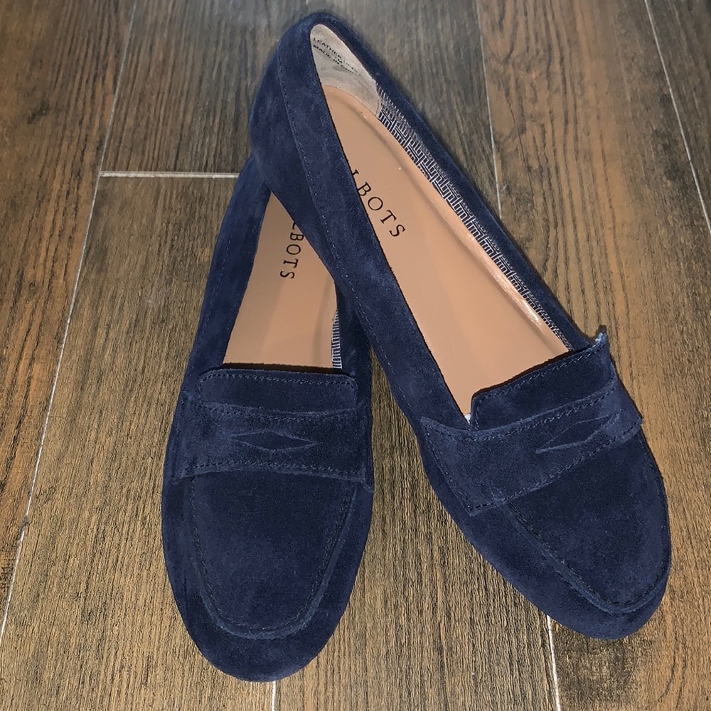 TALBOTS NAVY LOAFER